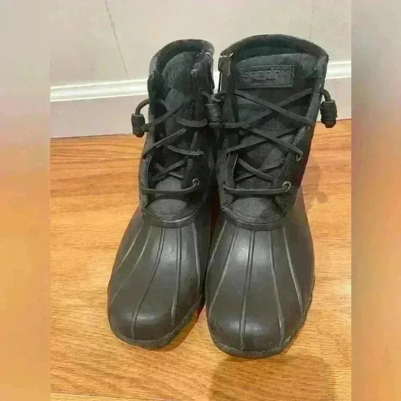 Sperry duck boot black womens size 7 - Picture 1 of 5